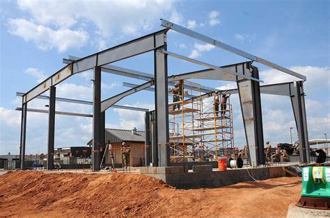 pre engineered steel building manufacturers